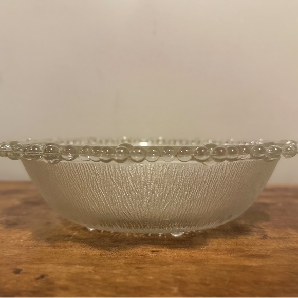 Vintage Ishizuka Japan Aderia Glass Bowl 9" Textured Bubble Design with Lace - Picture 3 of 5